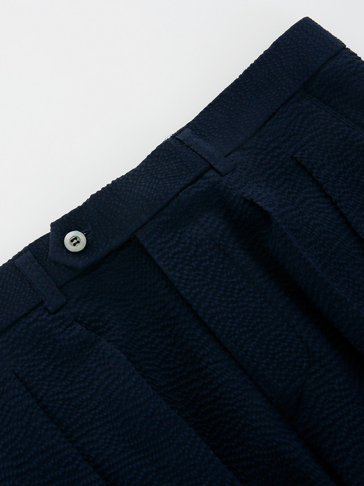 Linen soft two tuck adjust pants (Navy)