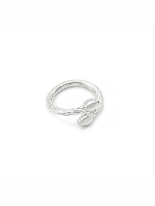 TWIN VASE ROPE RING