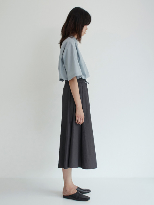 [리퍼브] String Tuck Skirt (Charcoal)