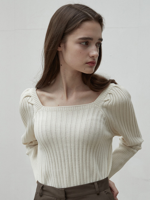 iuw1056 square neck puff knit (ivory)