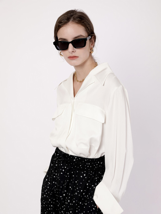 Wing Cuffs Pointed Shirt Blouse White