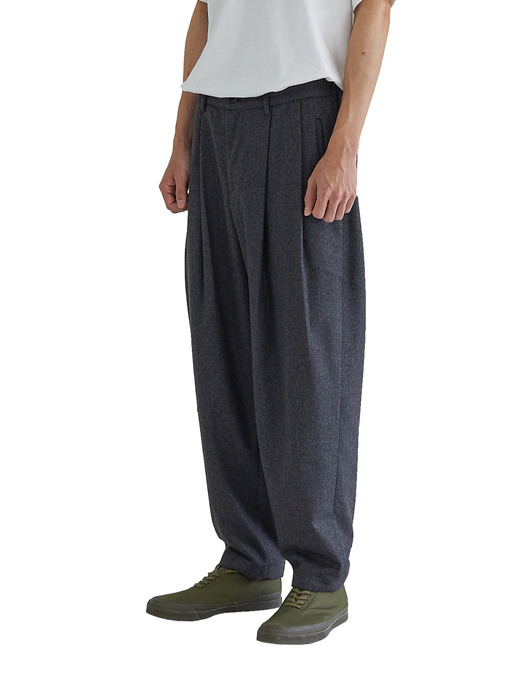 Banding Silhouette Wool Pants_Charcoal