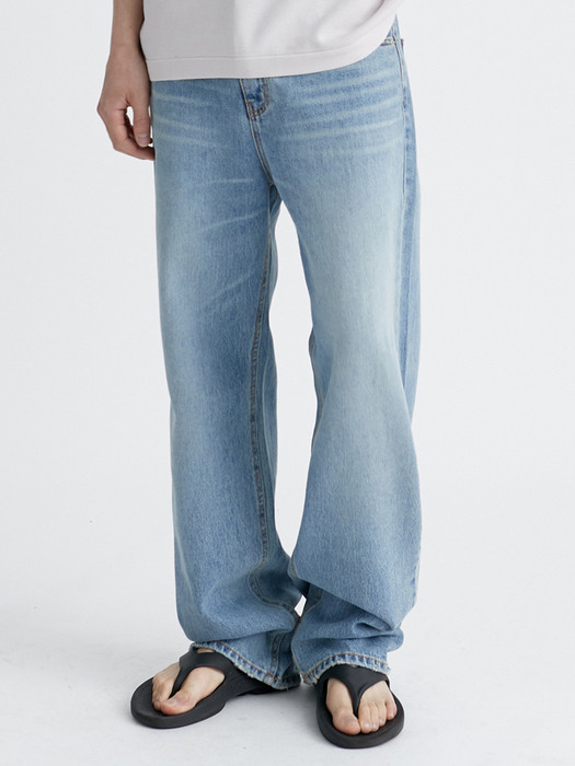 V151 loose wide denim pants (light blue)