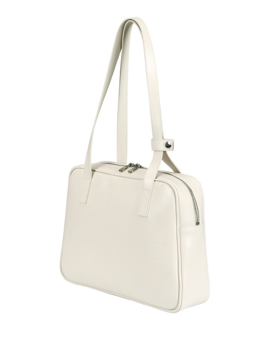 Trapezoid Middle Shoulder Bag (eggshell)