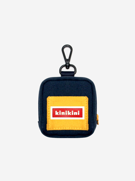 SIGNATURE LOGO ZIPPER POOP BAG-NAVY(풉백)