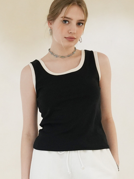 OLGA sleeveless top(BLACK)