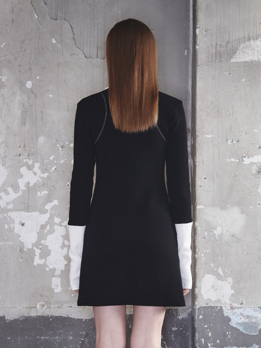 Square Half Zip-up Dress Black Off-White