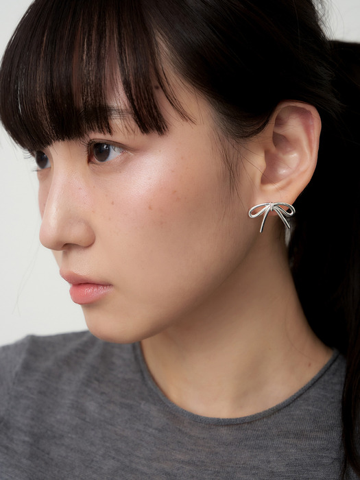 [silver925]  yarn ribbon earring (2color)
