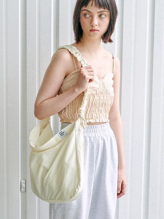 Shirring shoulder hobo bag_ivory