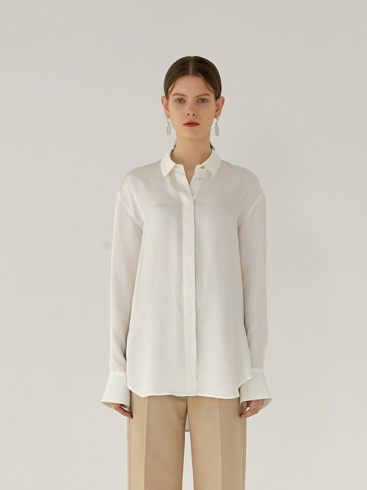 KAREN Soft Touch Long Sleeve Blouse(IVORY)