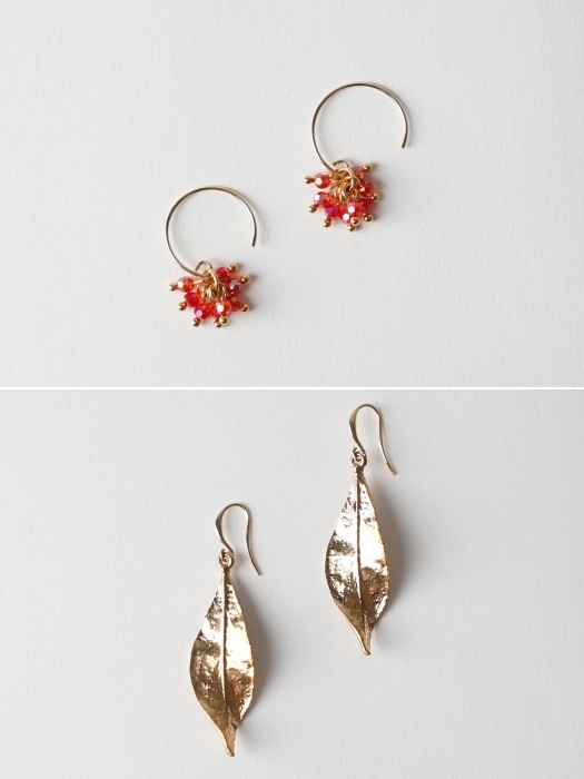 Berry Leaf Earrings Set