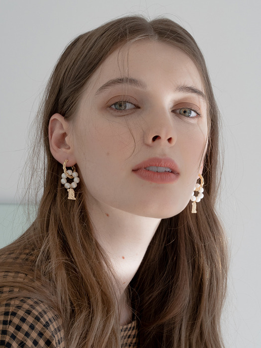 Beaute pearl ring earrings