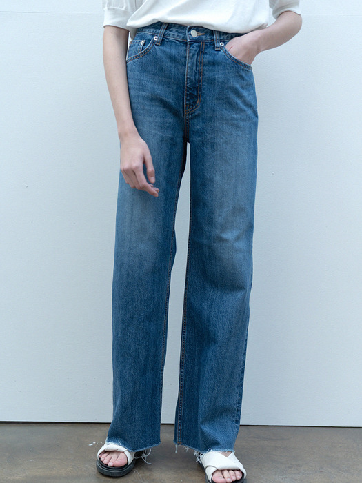 semi-wide denim pants (denim)