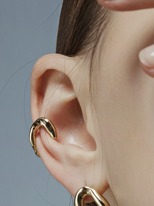 Lotus Door Earcuff