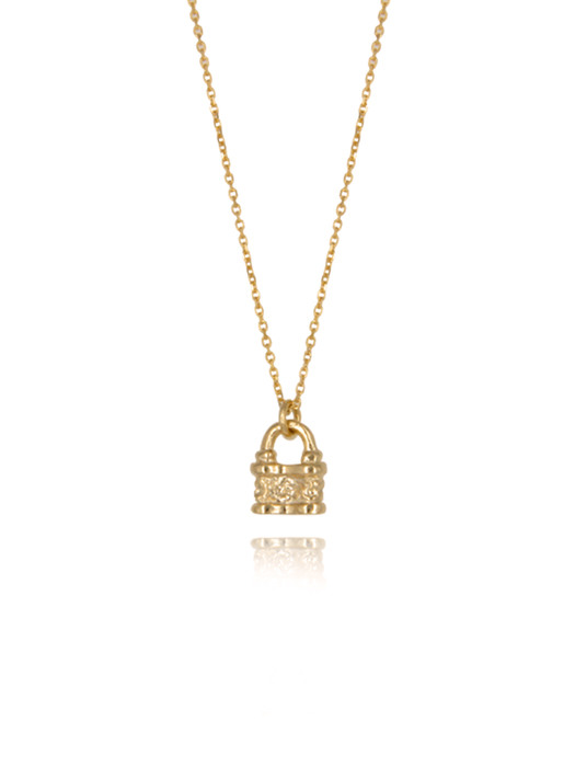 Holiday lock Necklace_gold (silver925)