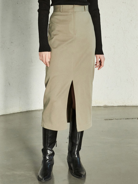 OU586 twill long skirt (khaki)