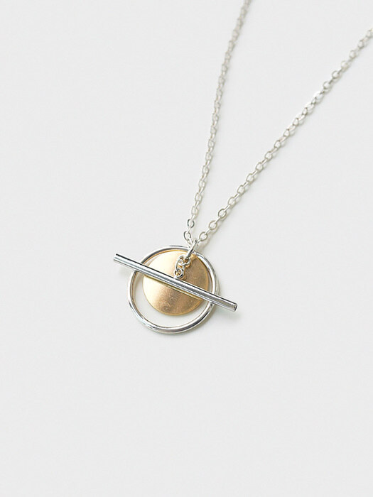 saturn necklace (92.5 silver)