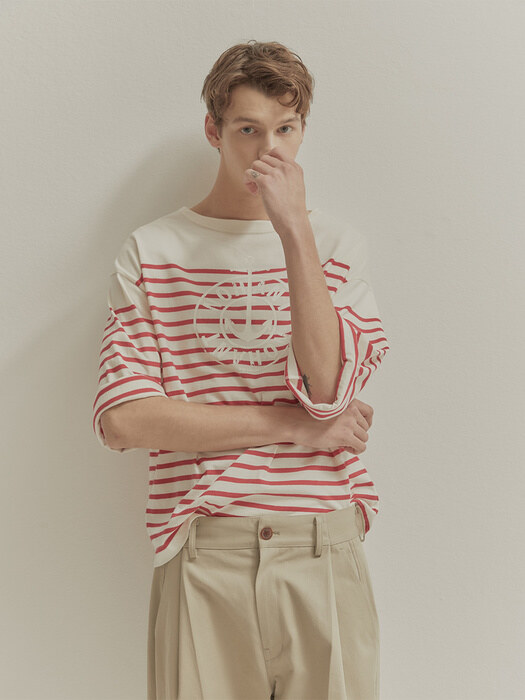 MARINE STRIPE LOGO BOAT NECK T SHIRT RED