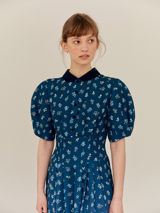 CHEONJIYEON Round collar dress (Navy flower)