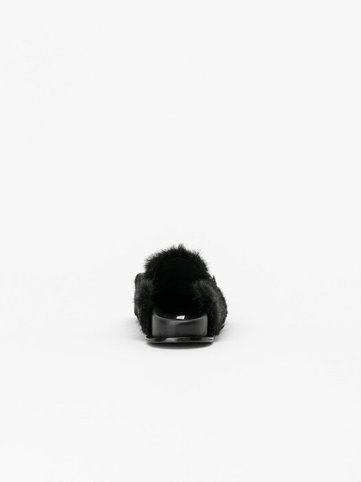 Harbor Footbed Slides in Black Fur