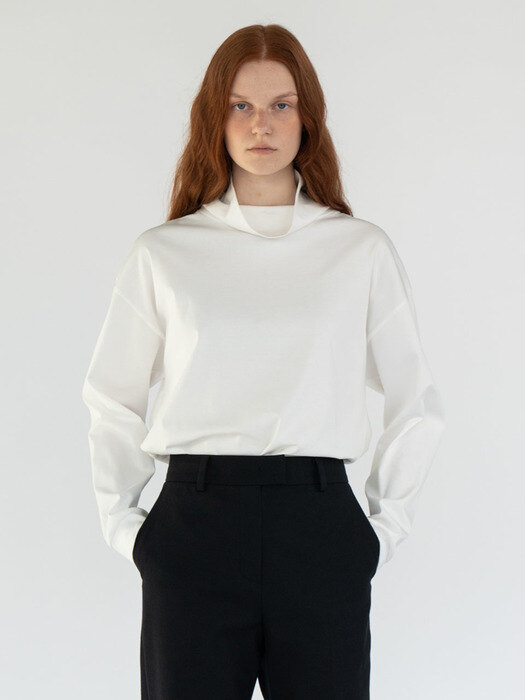 Mock-neck Sweat Top / Off White