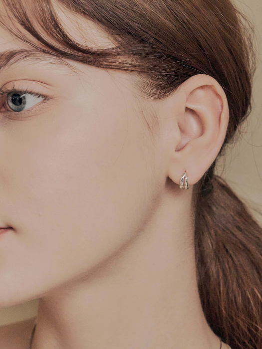 kaia earring