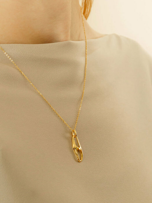 Munch Necklace