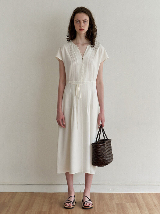 [EXCLUSIVE] Doris Linen Dress