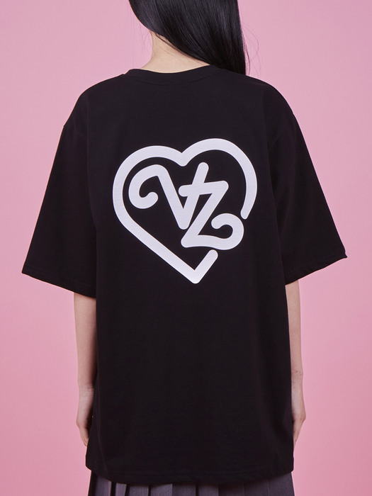 VZ 라인 하트 반팔 티셔츠 (2color)