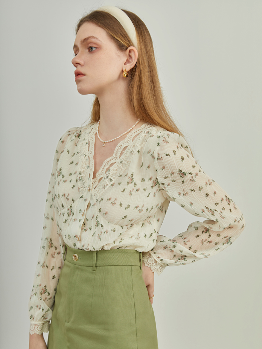 Wendy floral texture blouse