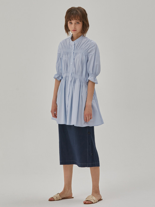 SMOCK SHIRRING LONG SHIRT BLUE