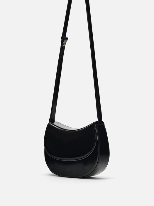 Mini Peanut bag Glossy black