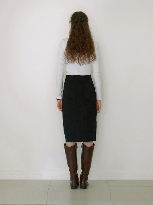 Merino wool H-line mid knit skirt (BLACK)