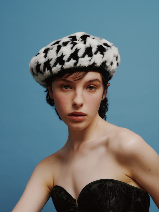 [Life PORTRAIT] Fur Marin beret in houndstooth check