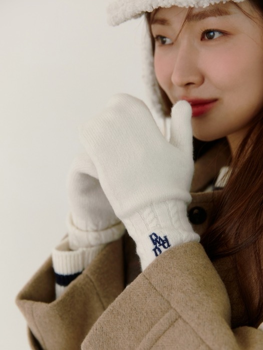 [리퍼브]dpwd mittens (ivory)