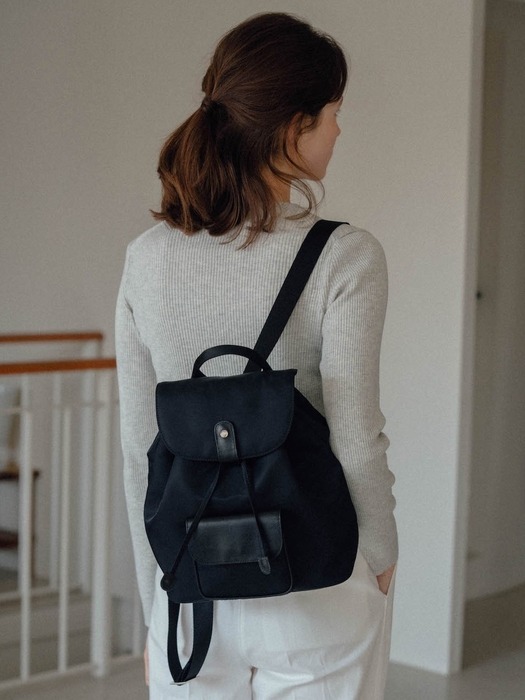 Assezde Backpack _ Black 백팩