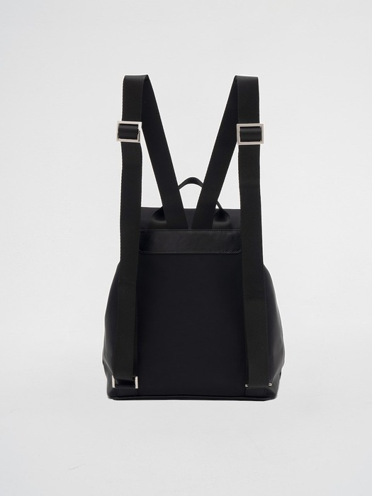 Assezde Backpack _ Black 백팩