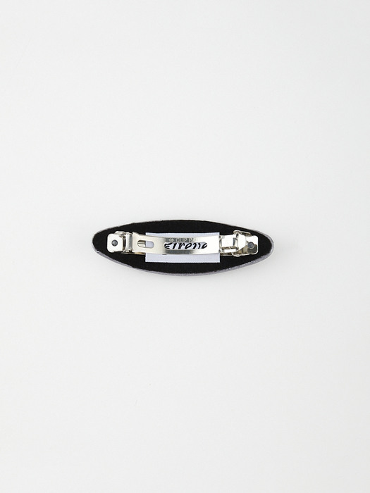 LETTERING LEATHER HAIR CLIP_METAL GREY
