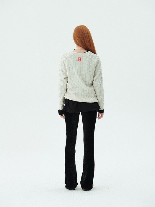 V-Neck Cable Pullover_Ivory