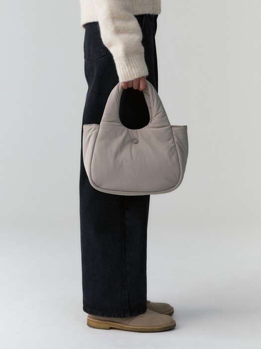 mono padded bag - gray beige (M)