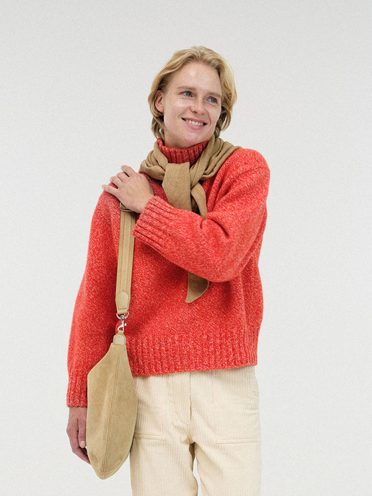 Boyfriend turtle neck sweater (Red and white)