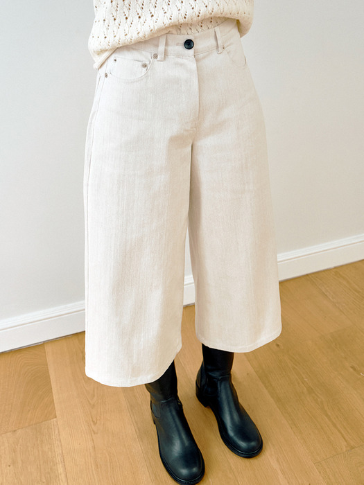 Bermuda cotton pants