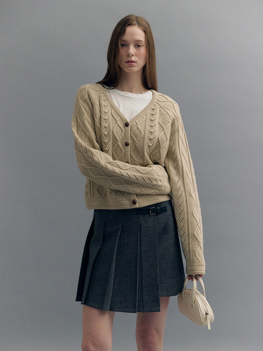 V-NECK SKASHI CARDIGAN (sand beige)