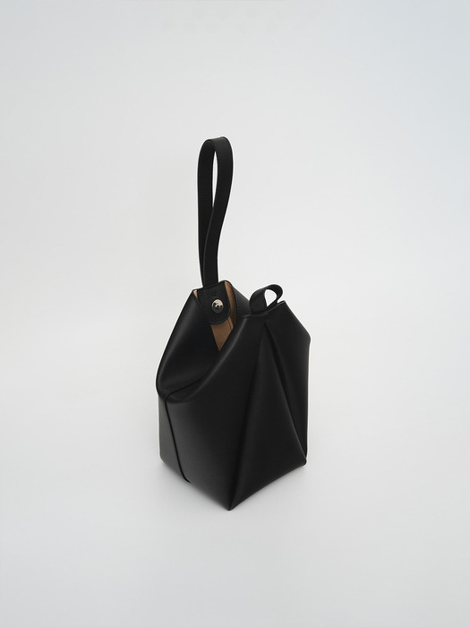 [단독]LYV Tote bag (Black)