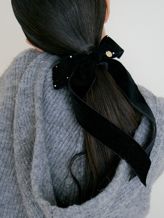 Velvet Ribbon Scrunch (black)