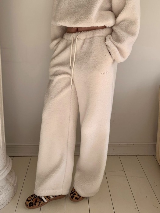 Sherpa Two-Way Sweatpants 아이보리