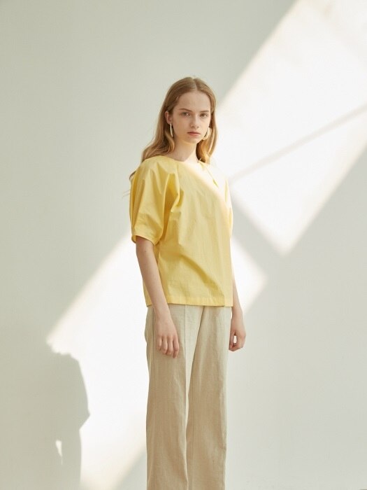 DOUBLE TUCKED BLOUSE_YELLOW