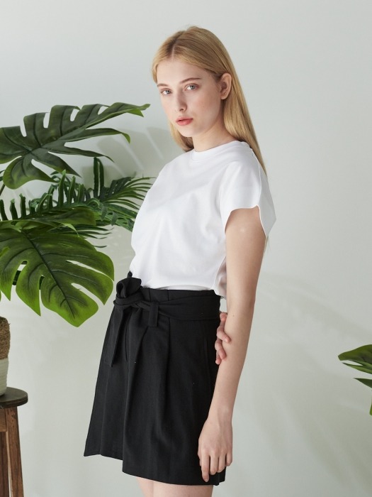 HIGHWAIST SHORT PANTS_BLACK