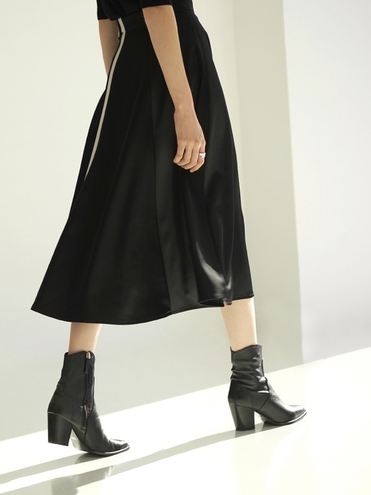 Flare Slit Long Skirt(Black/Silver Beige)