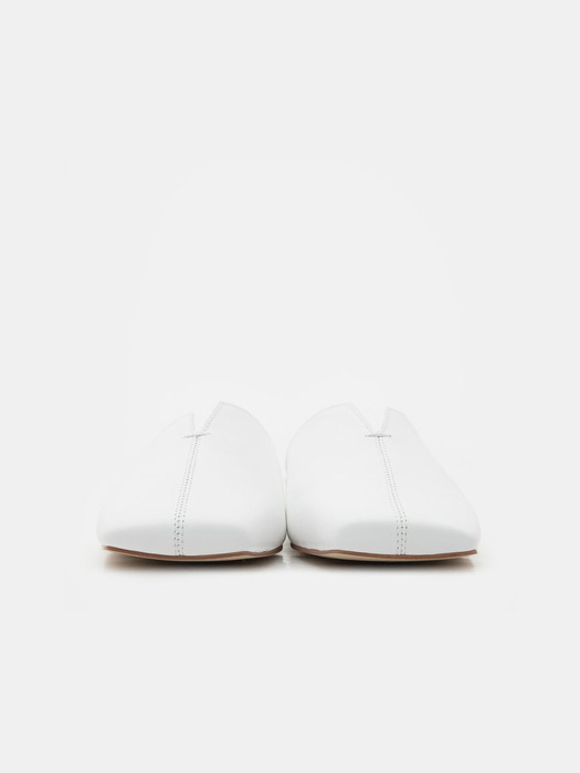 Square Toe Leather Bloafer - White (KE02K2M011)